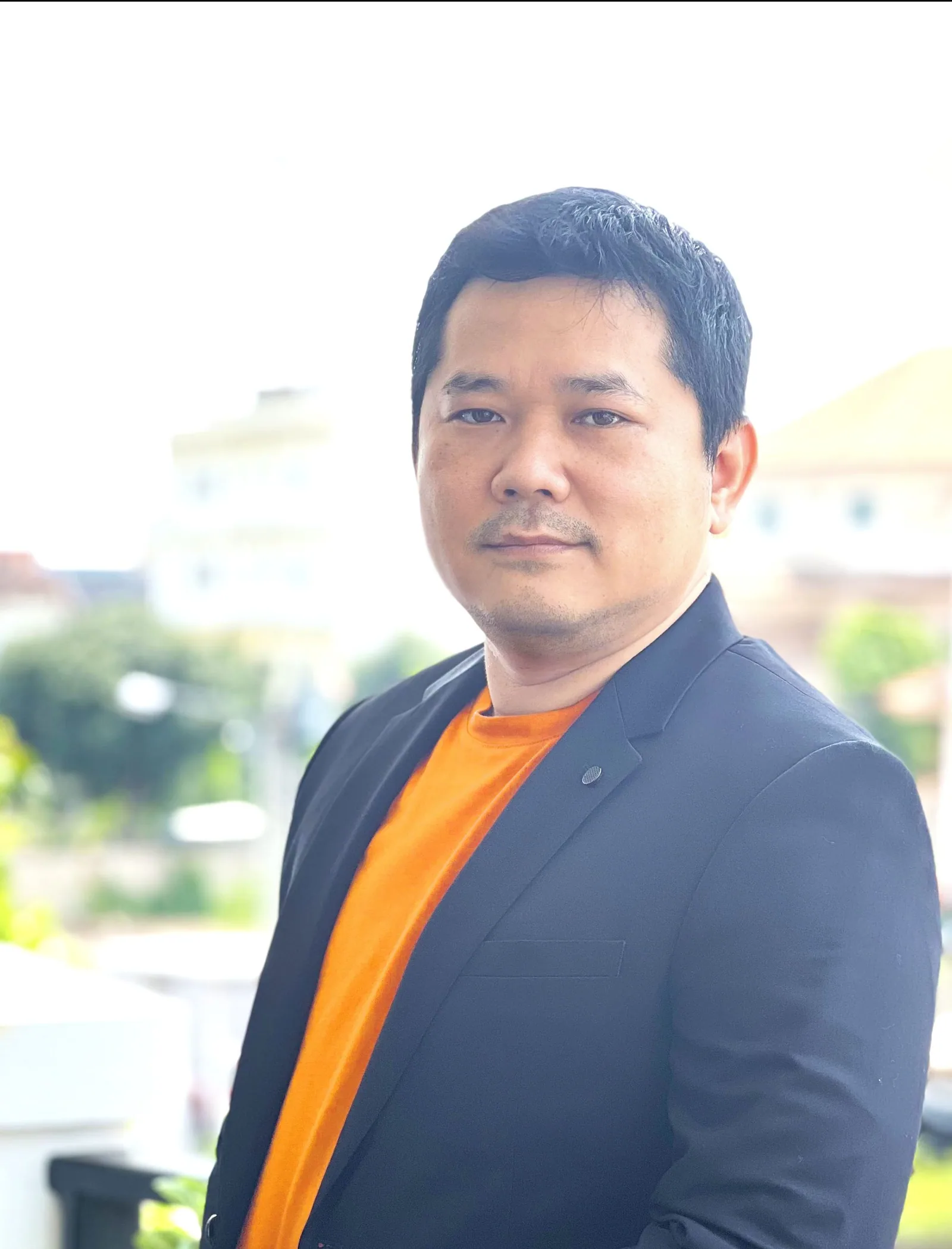 คุณมนัส ยะเป็ง ผู้ก่อตั้ง Neofurtech