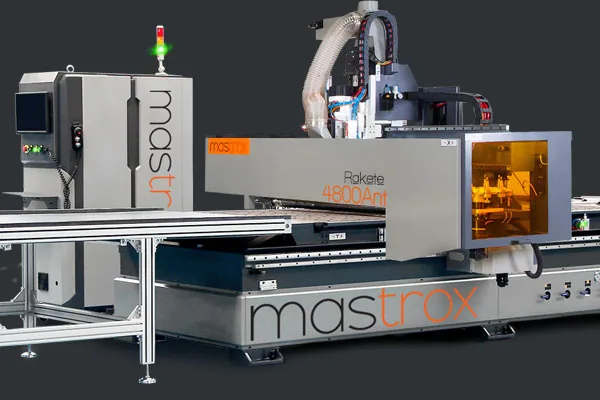 เครื่อง CNC Nesting Mastrox Rakete สำหรับผลิตเฟอร์นิเจอร์