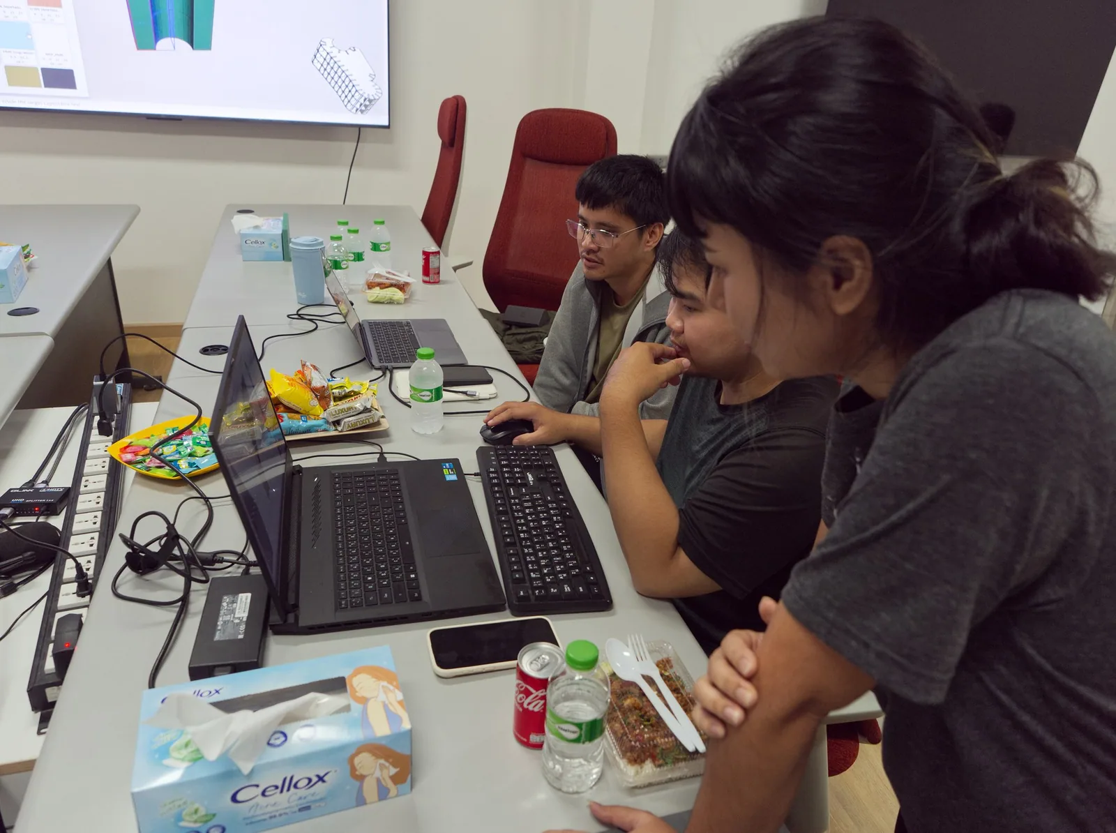 ผู้เรียนฝึกออกแบบตู้ด้วย PanelOrca ใน SketchUp
