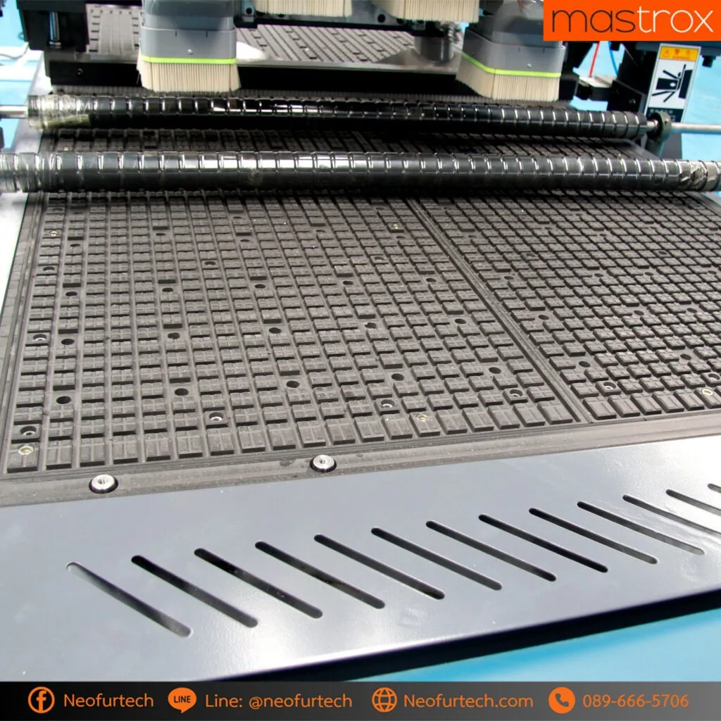 เครื่องตัดเจาะเซาะร่องอัตโนมัติ - เครื่องจักรงานไม้ mastrox Rakette 4500nt